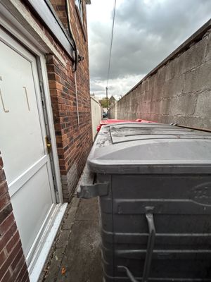 Photo 8- click for photo gallery